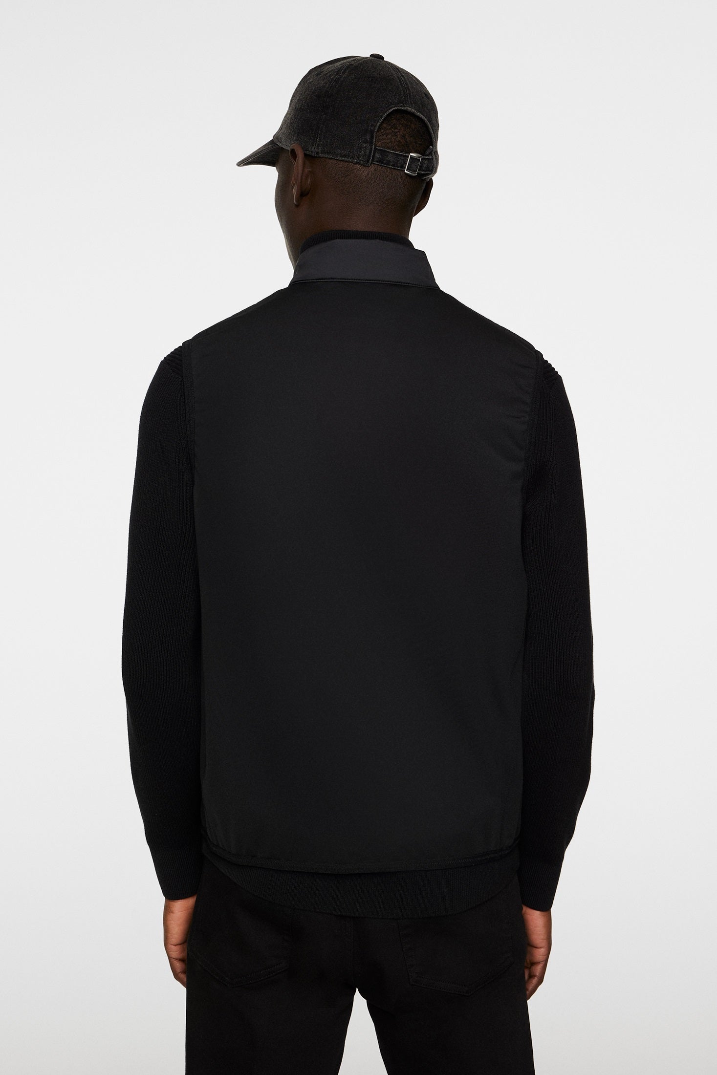 Dobber Hybrid Vest Black