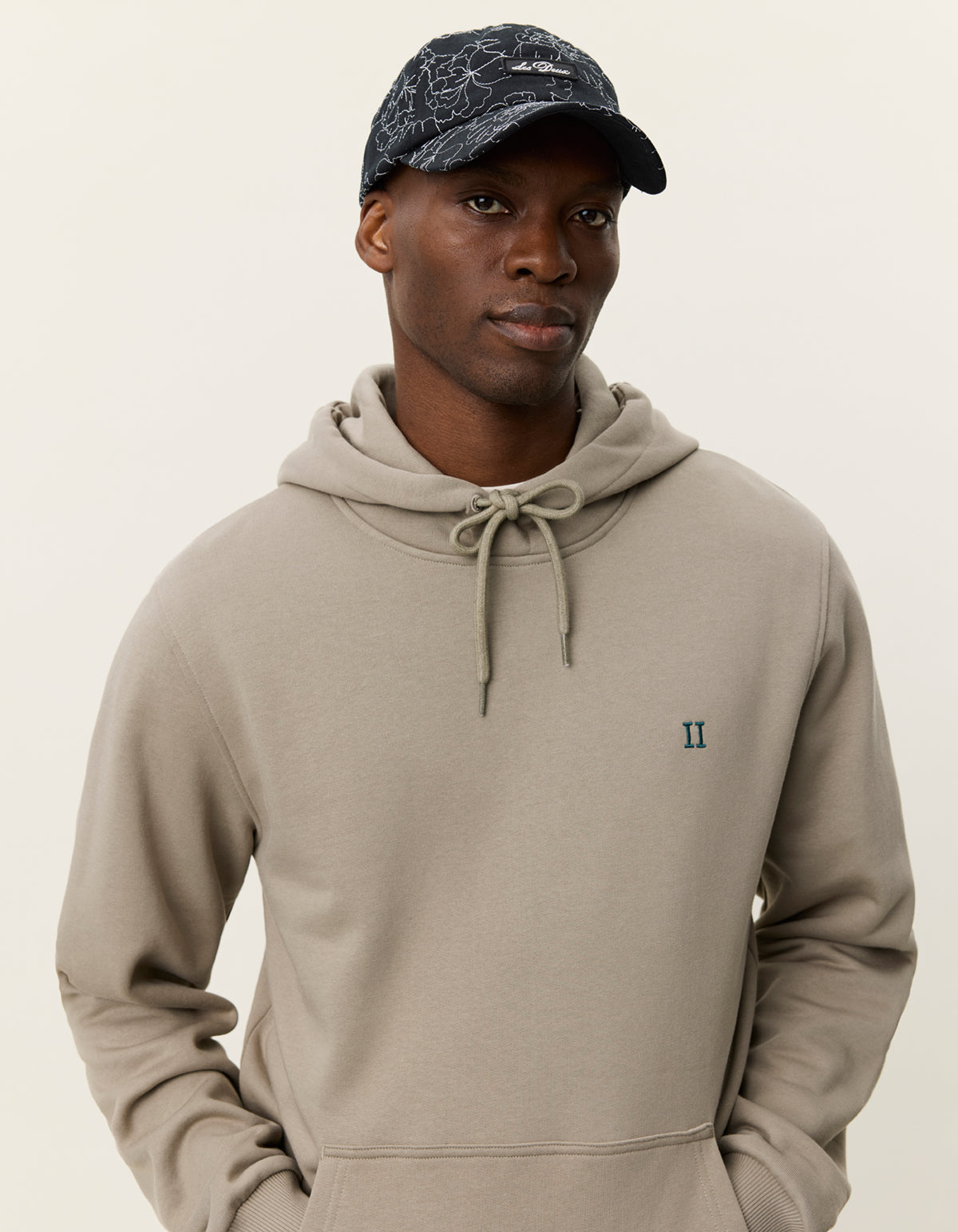 Norregaard Hoodie Laurel Oak Sand