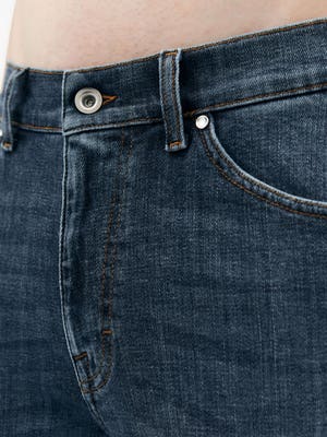 Evolve Cavern Medium Blue