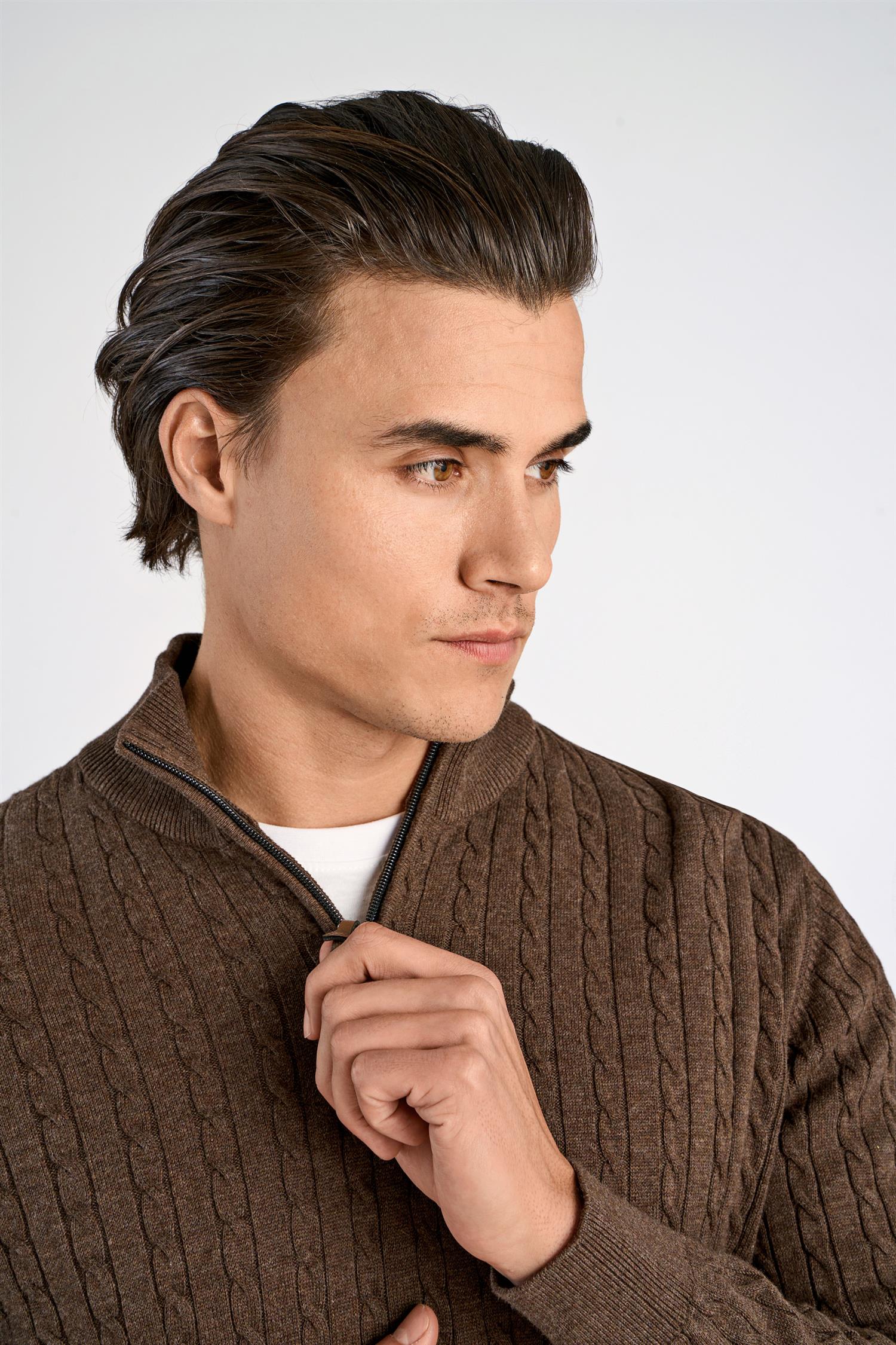 1/2 zip cable knit Mid Brown Mel