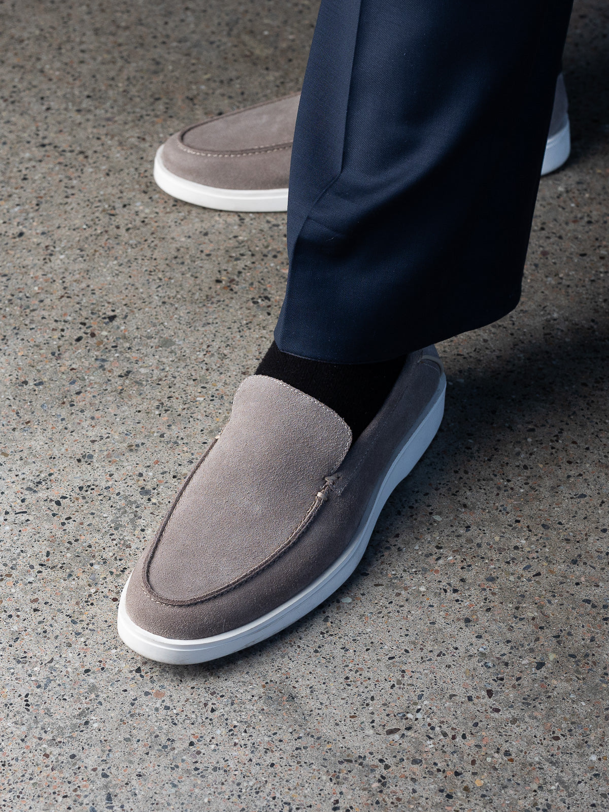 Sport loafer suede taupe