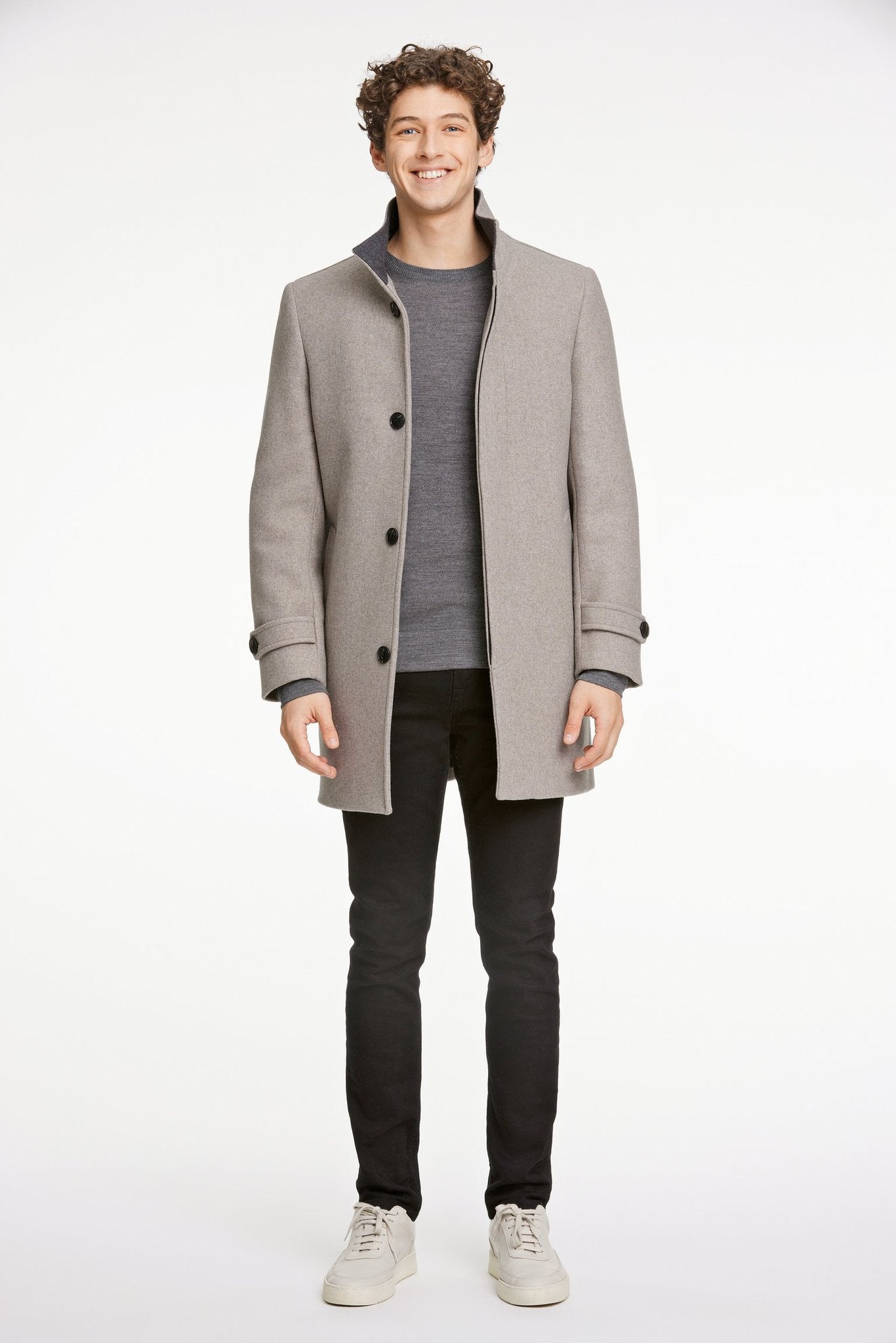 Recycled wool funnel neck Beige