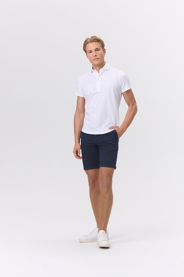 Leo polo White