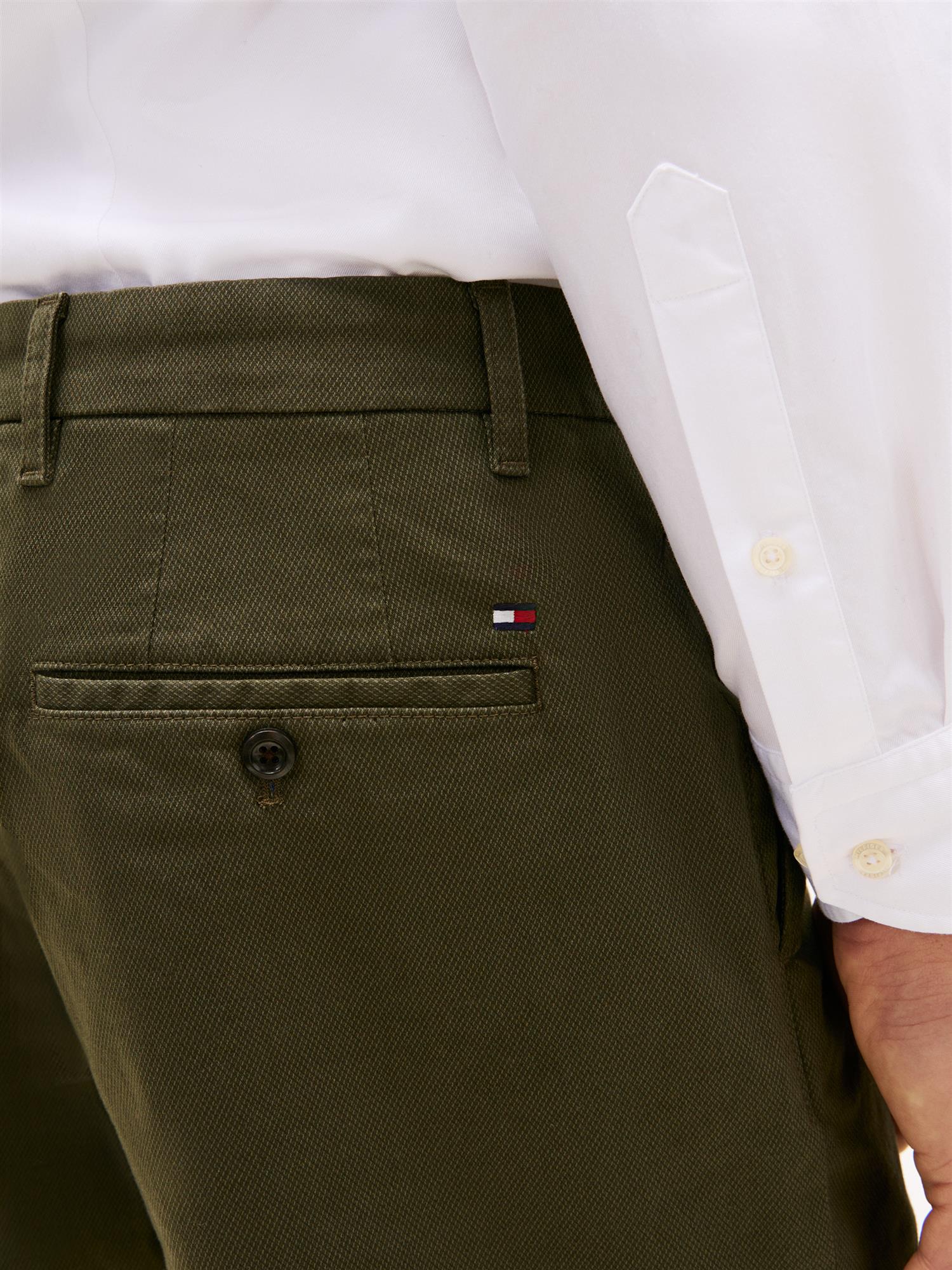 HARLEM PRINTED STRUCTURE SHORT Army Green