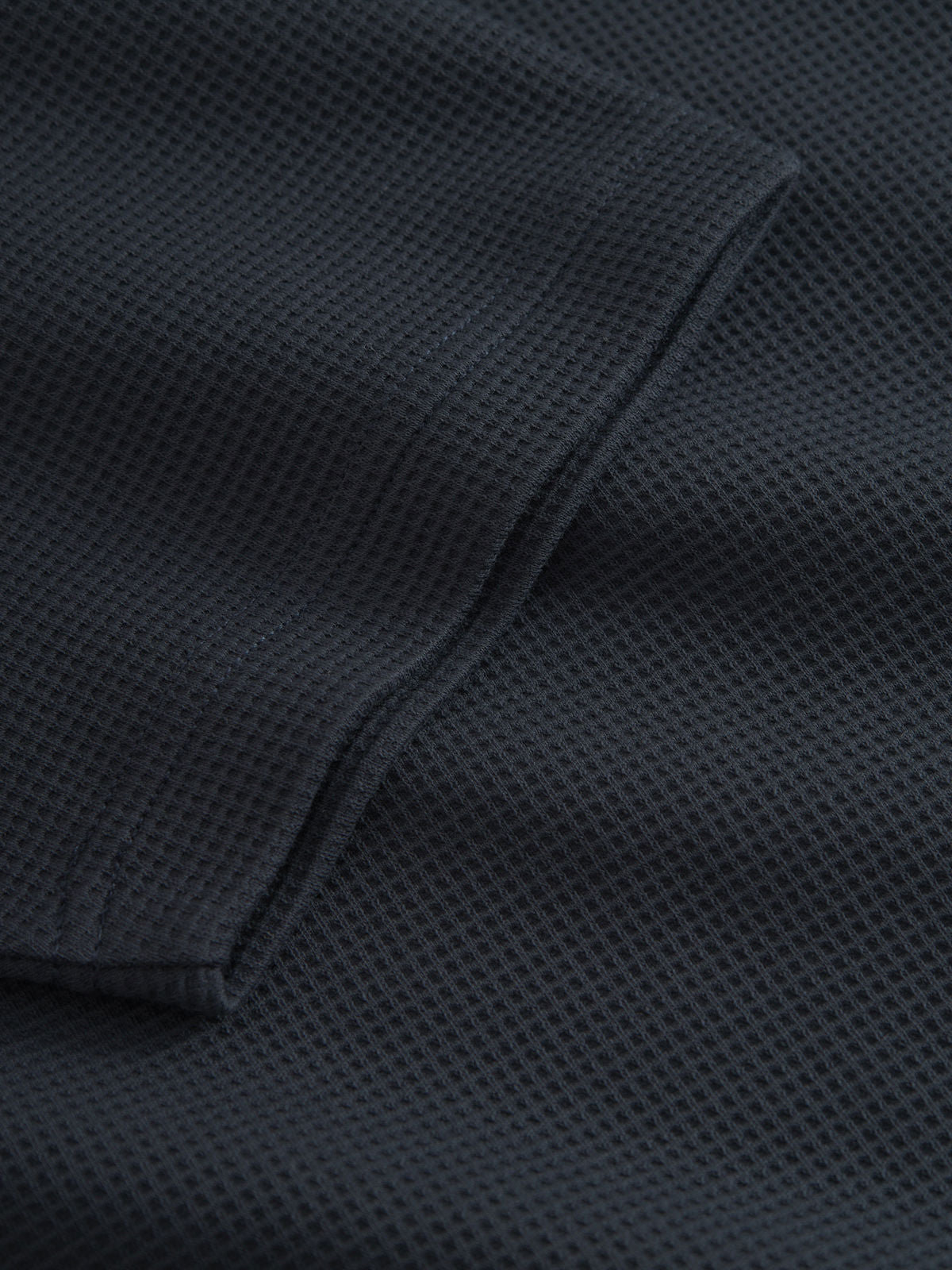 Lio Waff Navy
