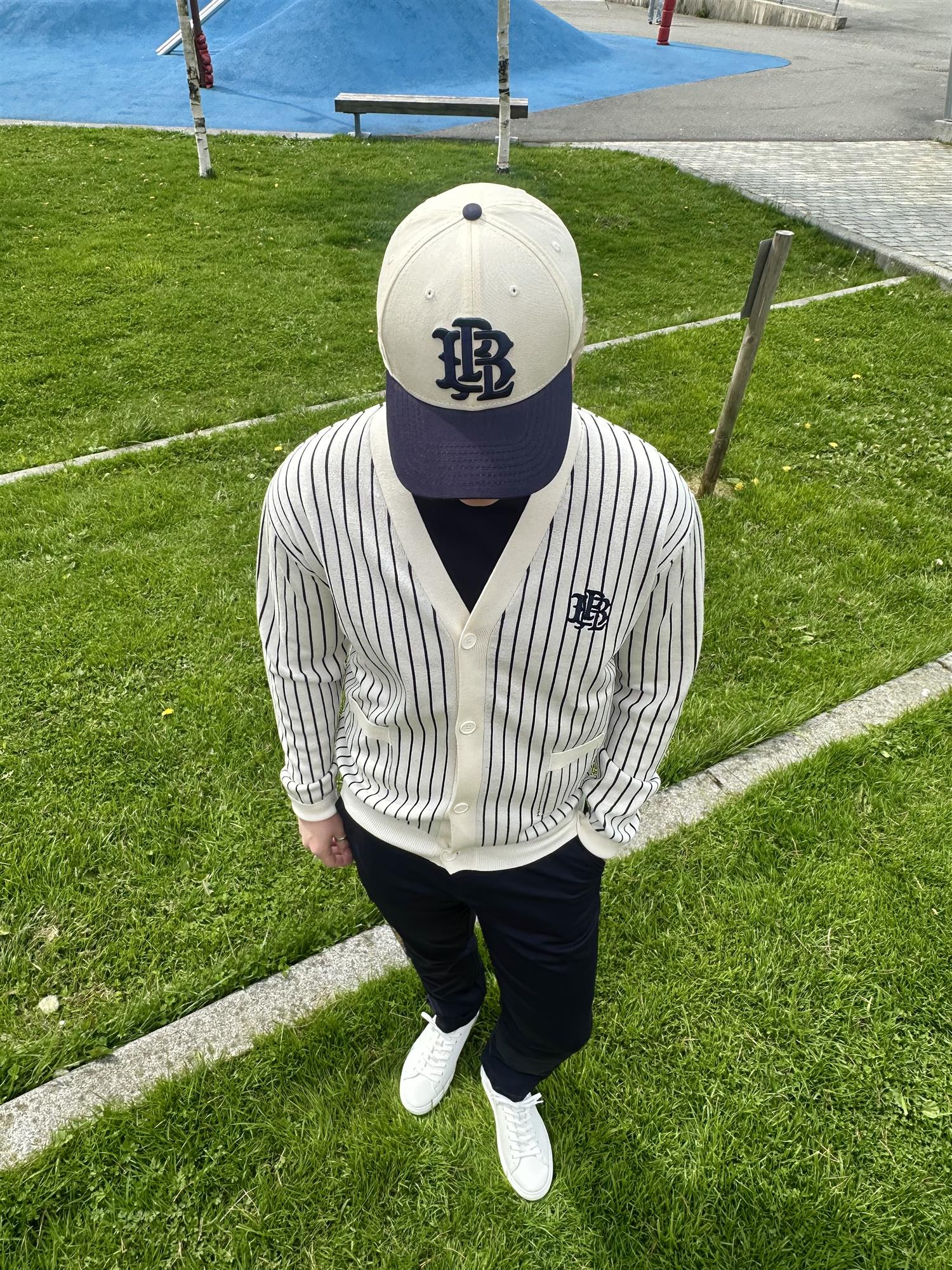 Pablo Cardigan White