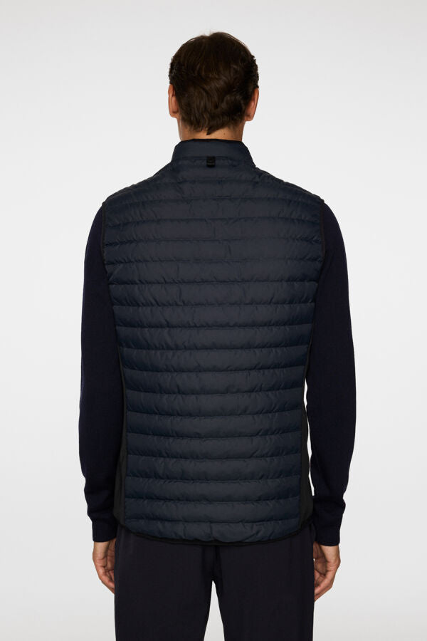 Pace Down Liner Vest Black