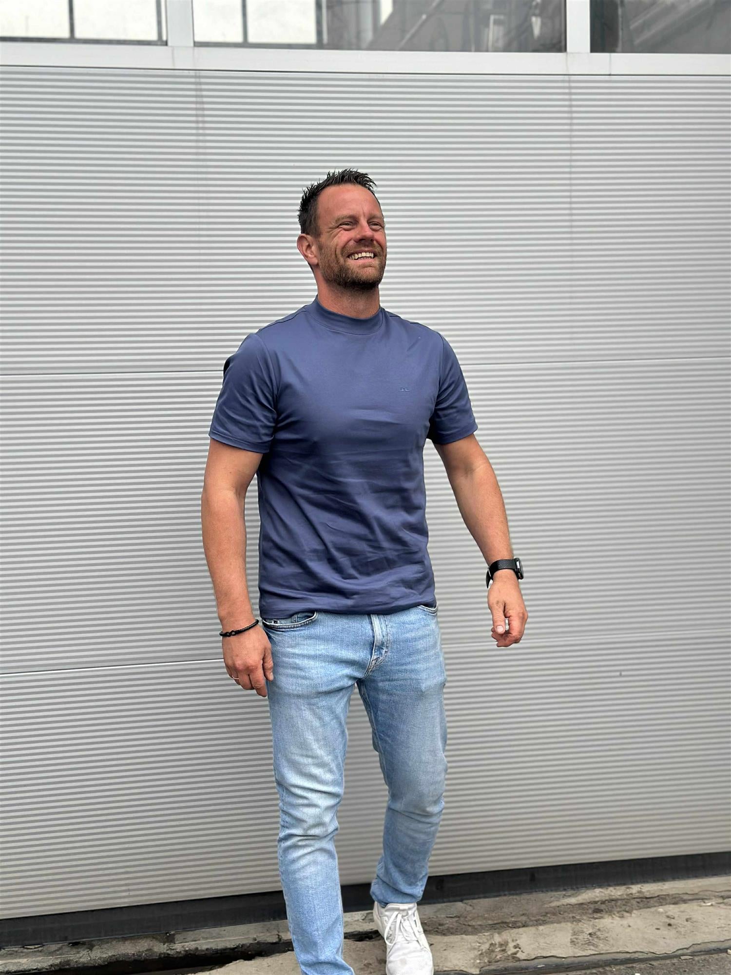 Ace Mock Neck T-shirt Blå