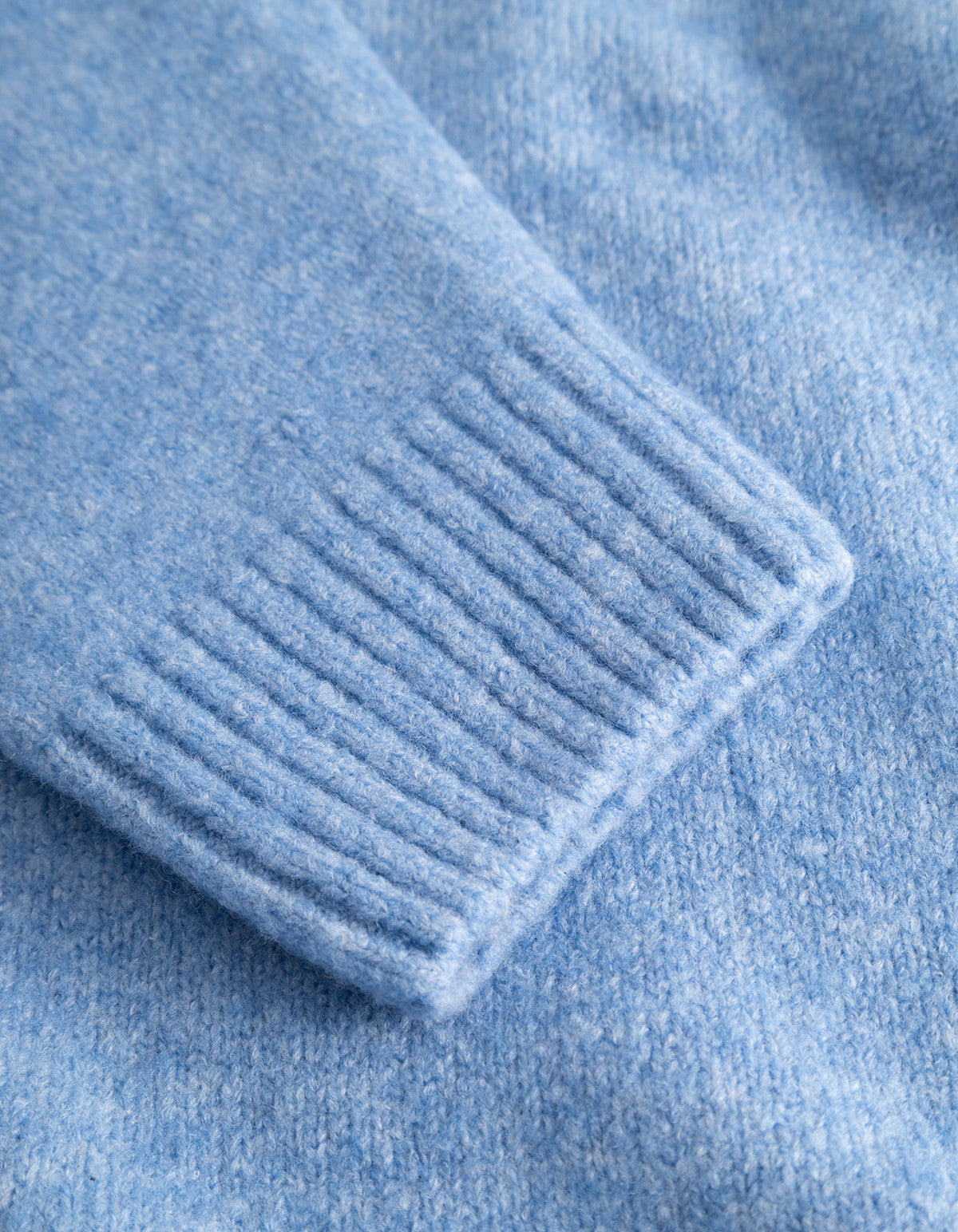 Gilbert Crewneck Knit Allure Blue