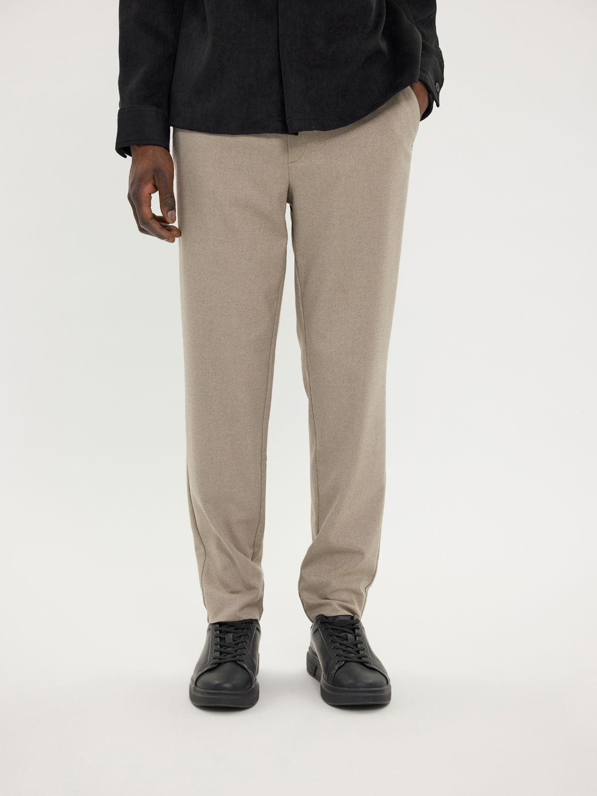 Theopl 438 Dark Sand Melange