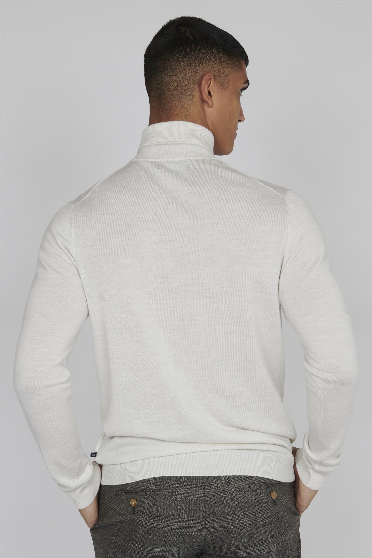 MAparcusman White