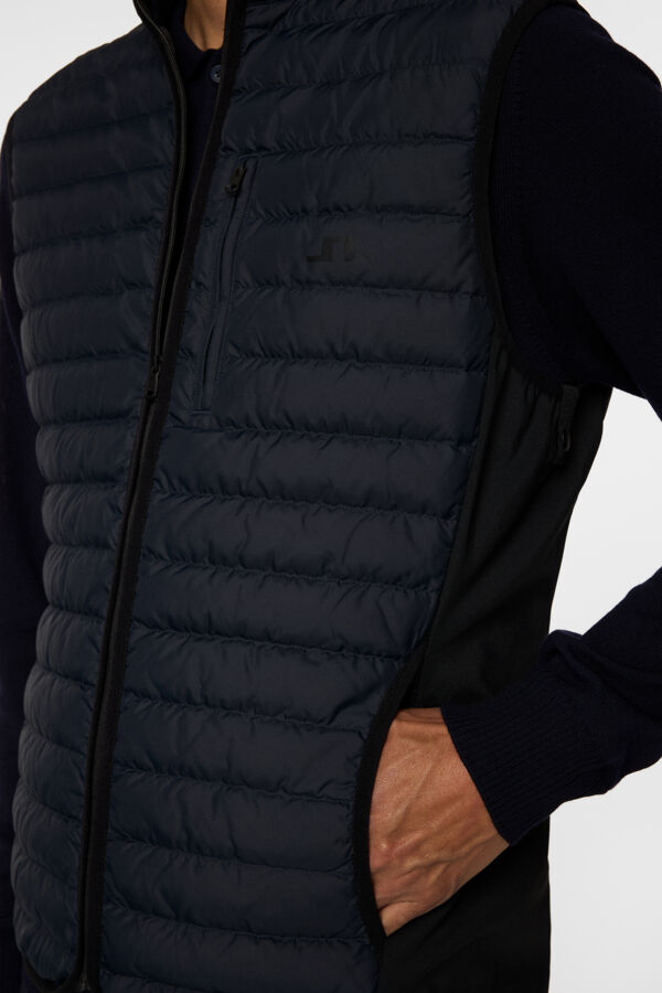 Pace Down Liner Vest Black