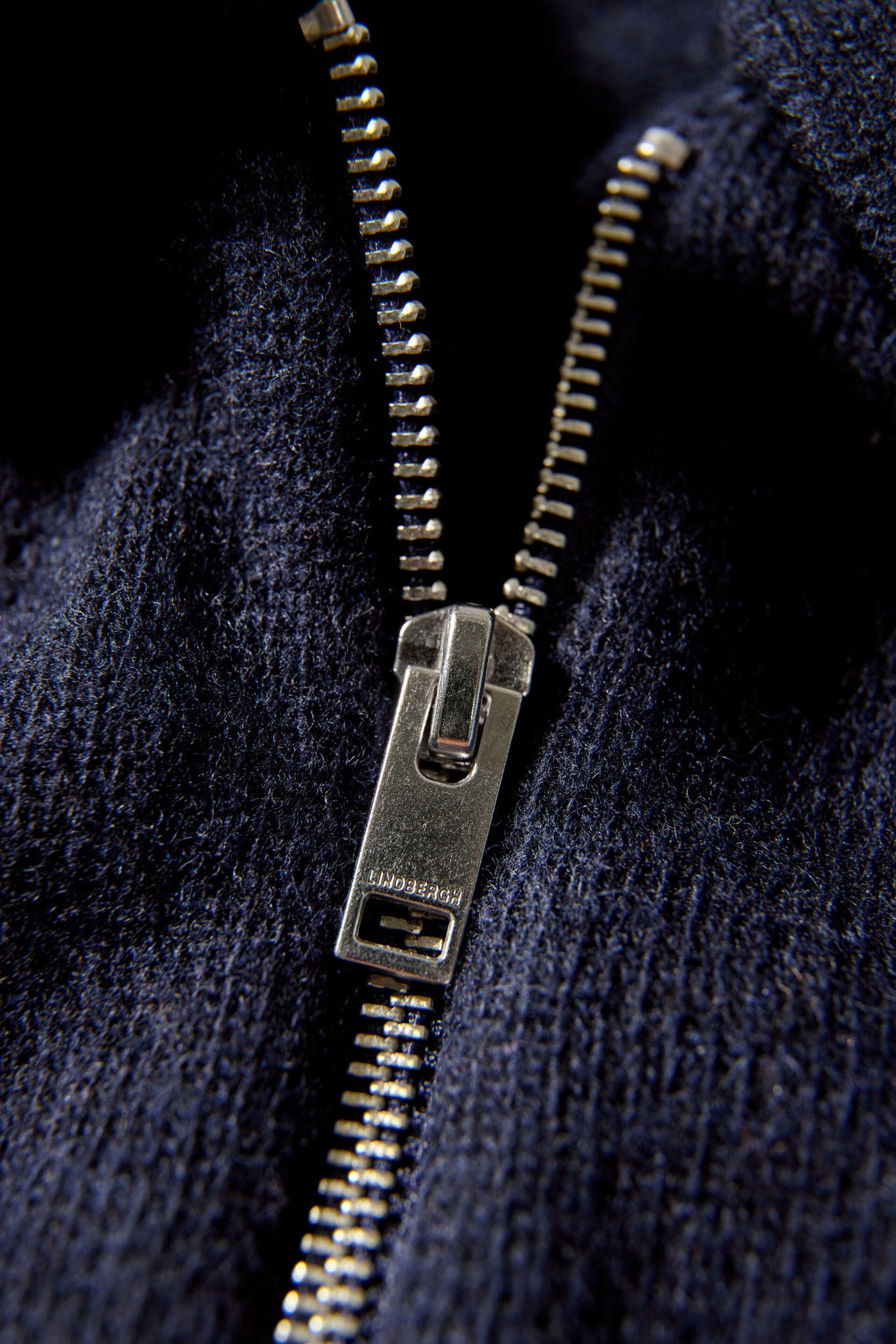 Lambswool L/S cardigan Navy