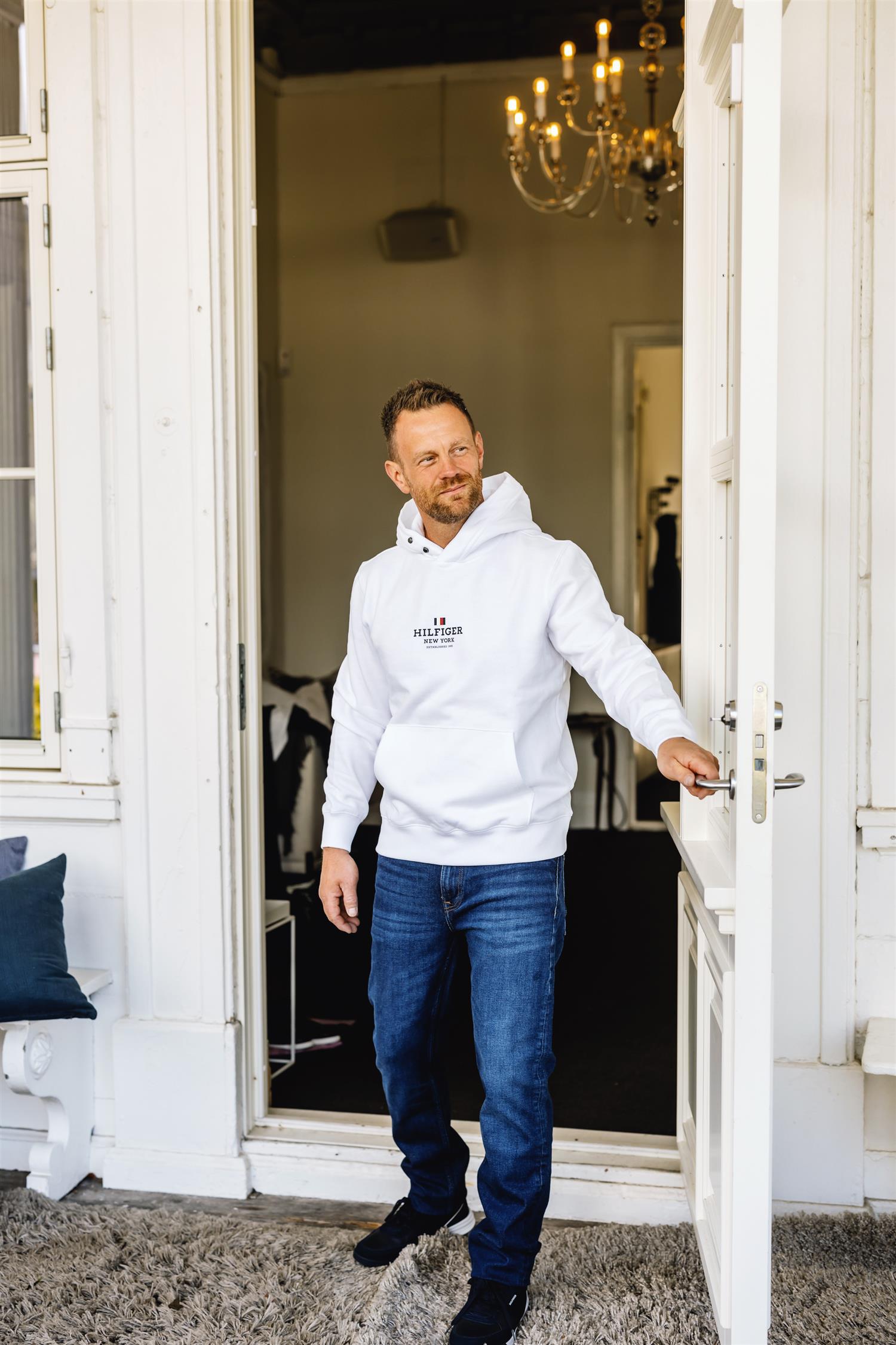 RWB hilfiger hoodie Hvit