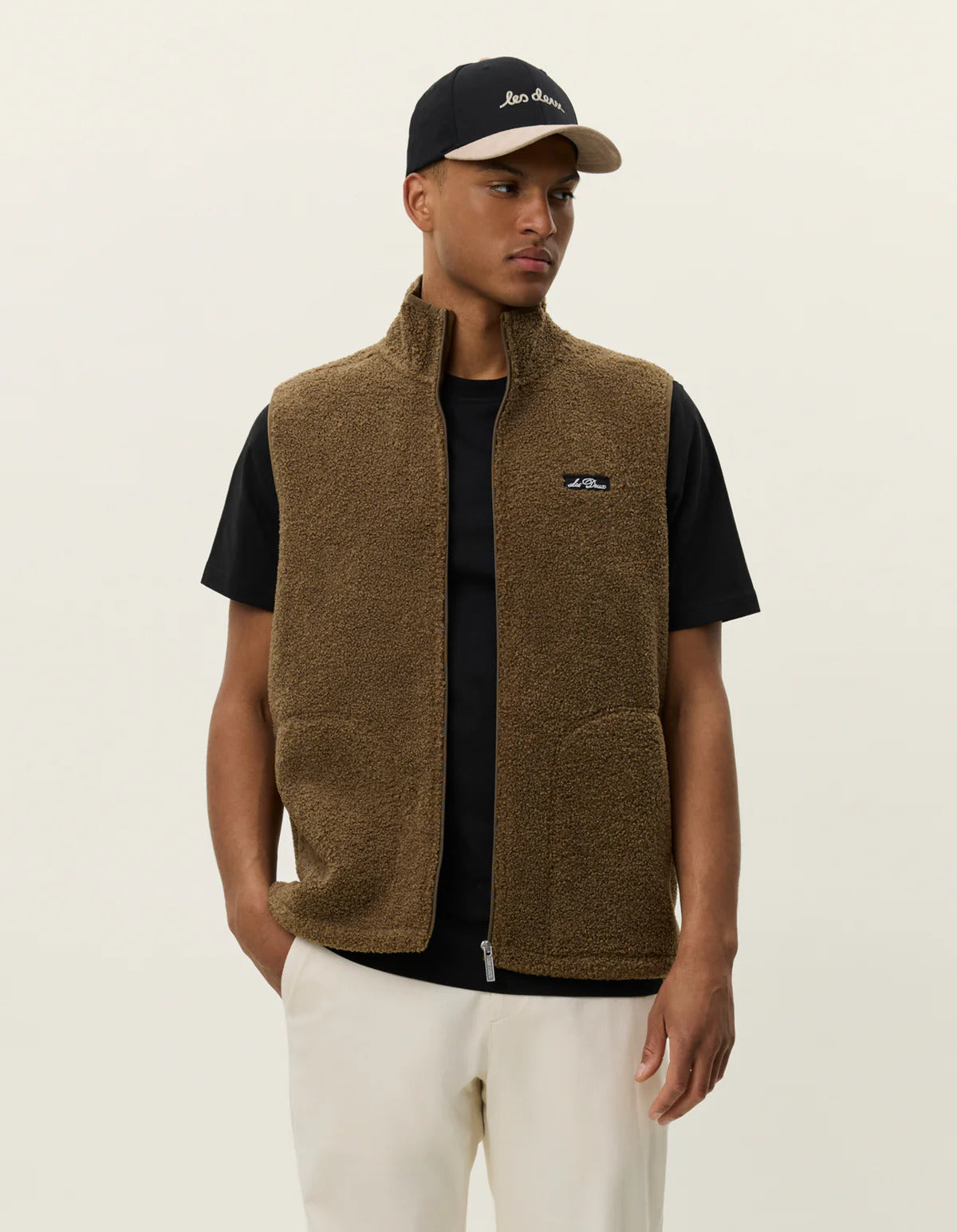Creed Teddy Vest Teak