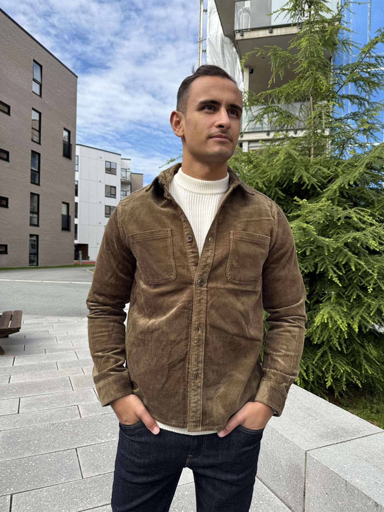 Kody Corduroy Overshirt Military Olive