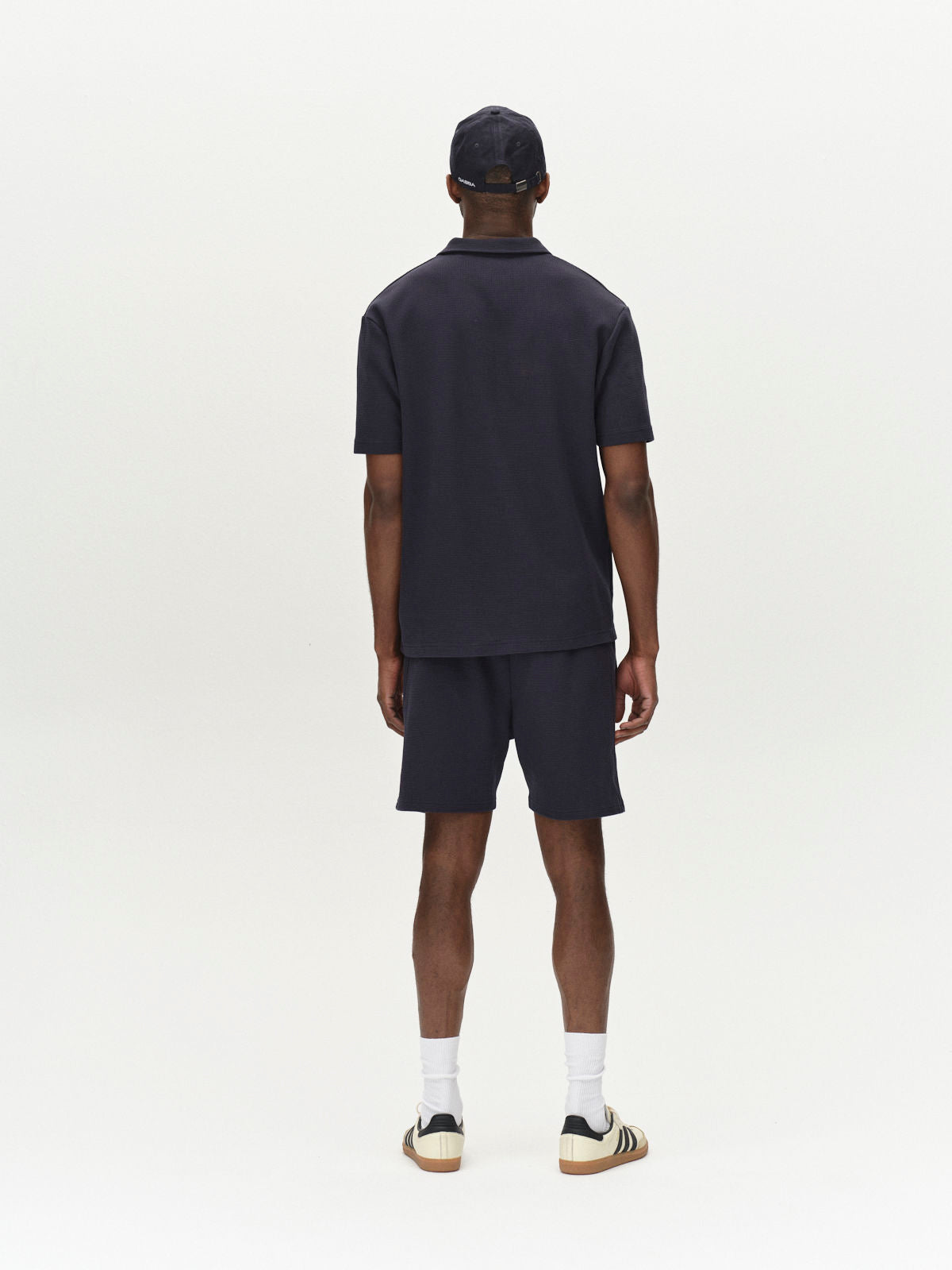 Lio Waff Navy