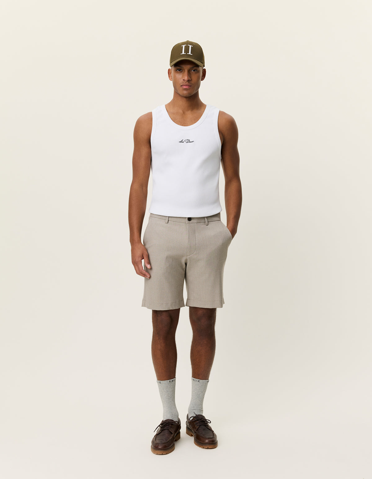 Como Reg Solid Shorts - Seasonal Laurel Oak Sand