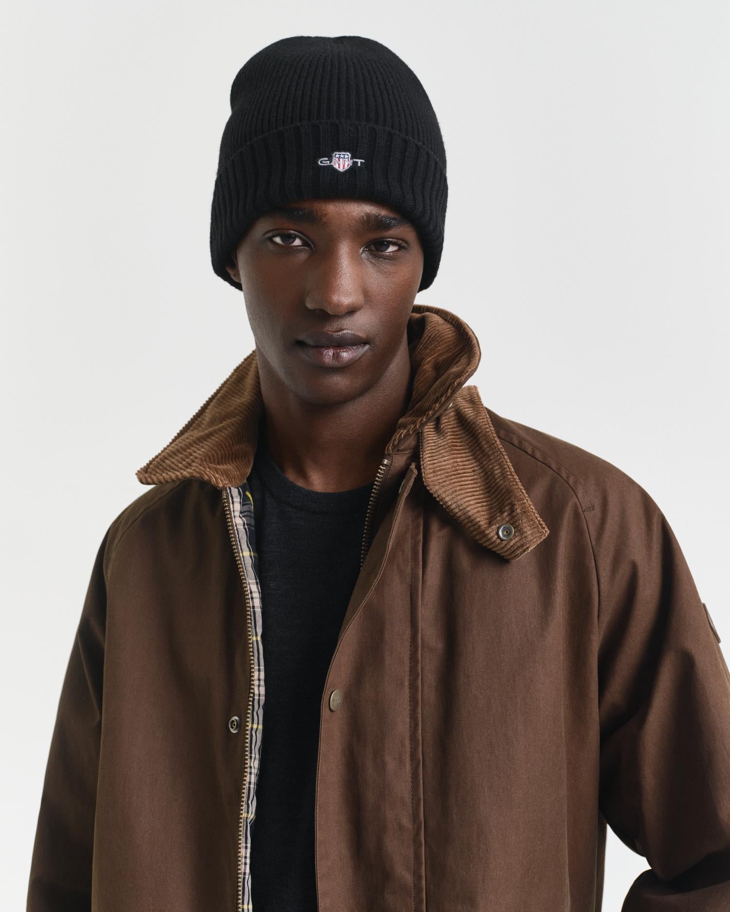 Unisex. Shield Wool Beanie Black