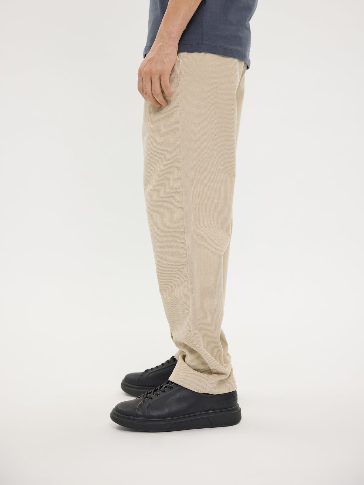 Lucaspl 393 Winter White Corduroy