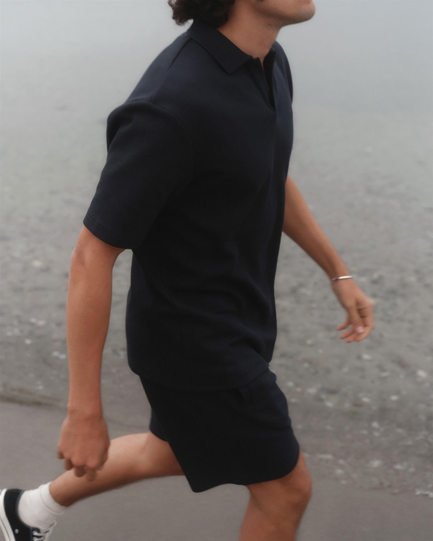 Lio Waff Navy