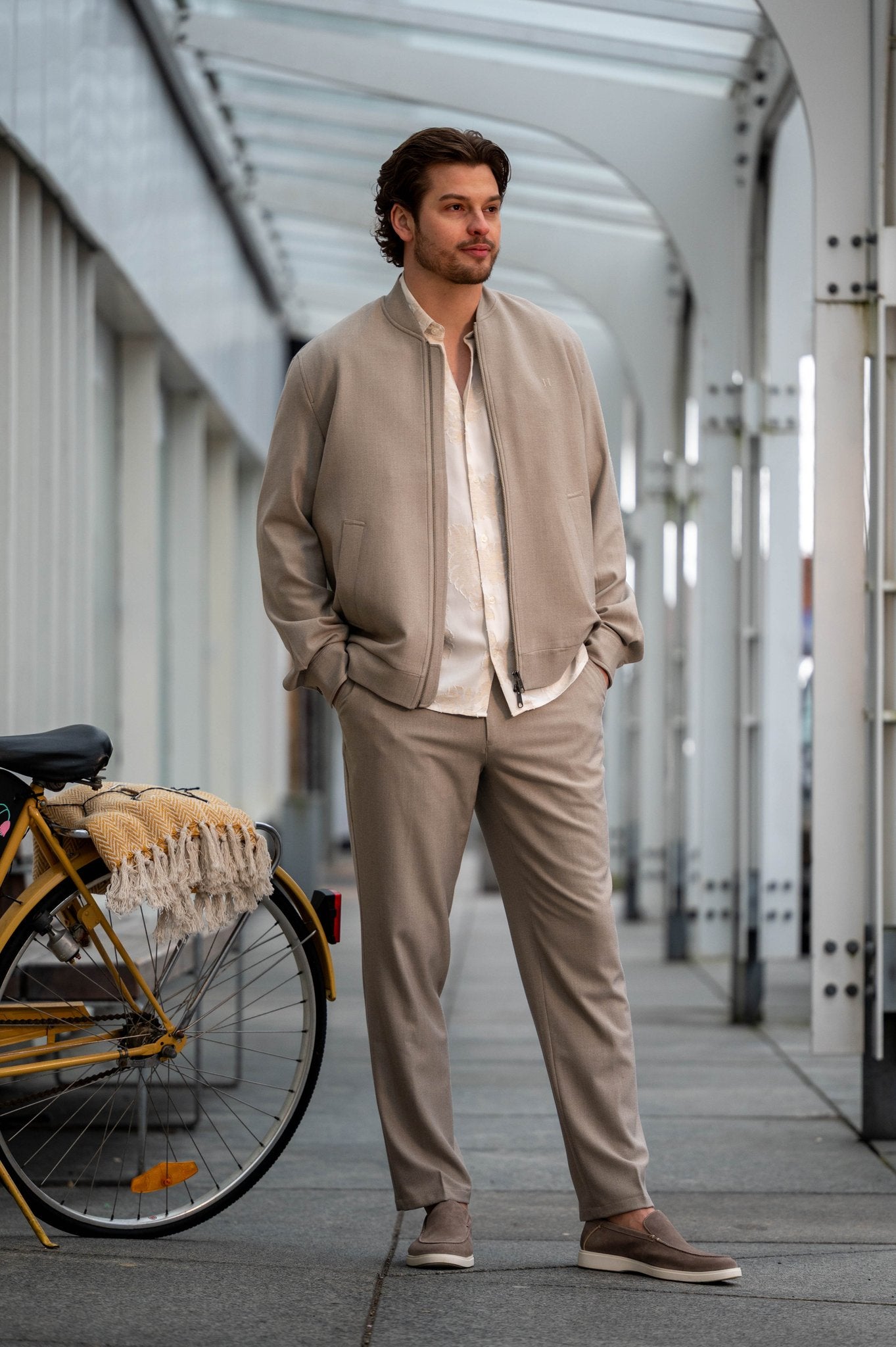 UKENS ANTREKK LES DEUX