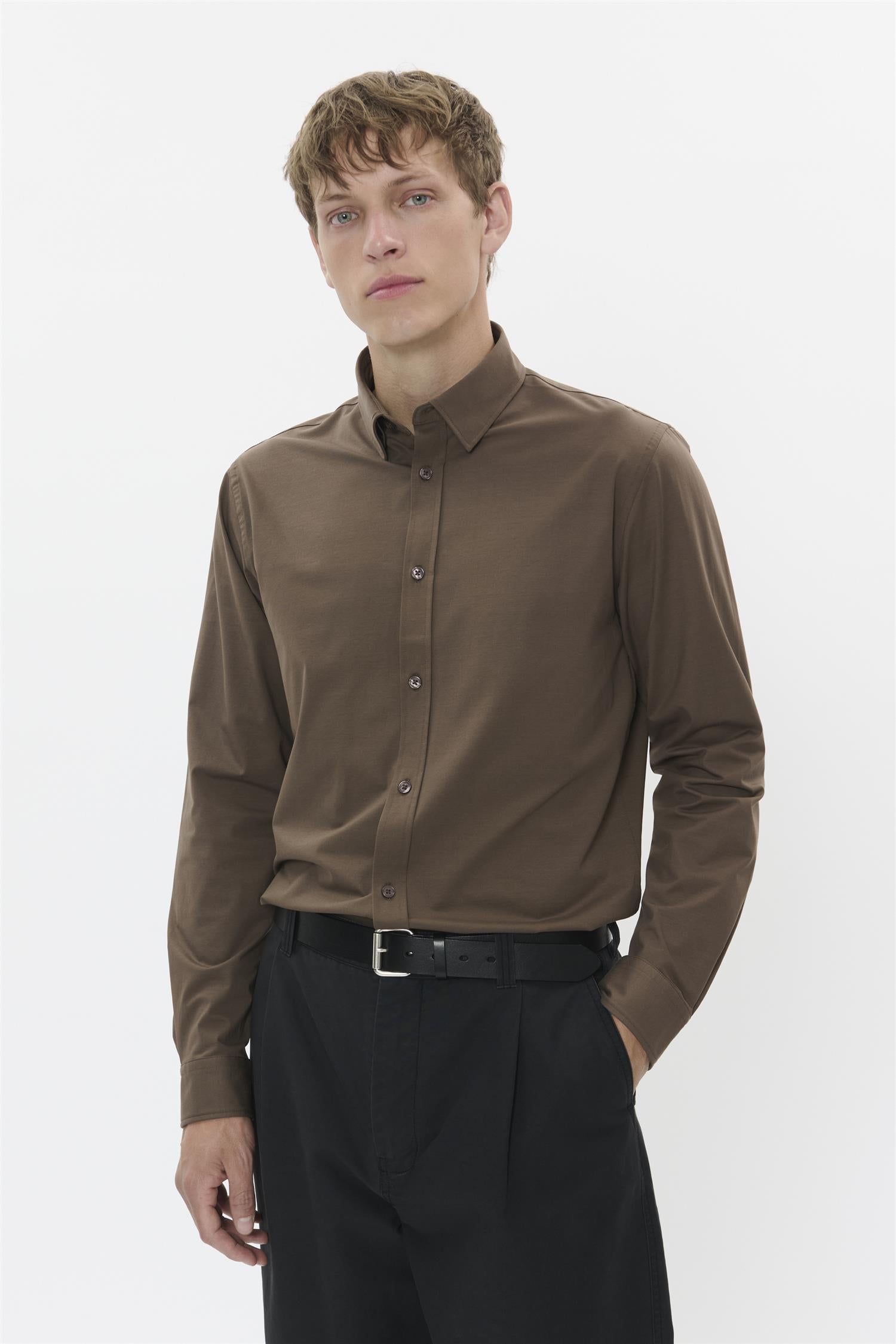 MAtrostol BU Brown