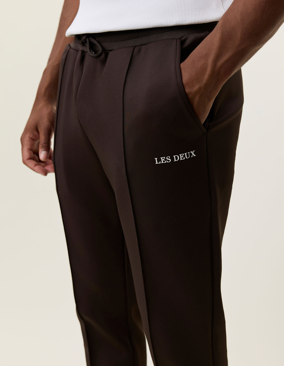 Les Deux Track Pants Delicioso Brown