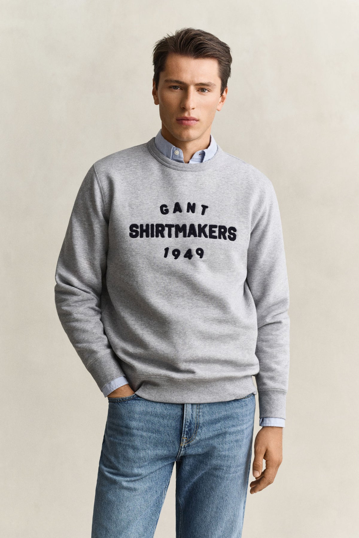 Graphic C-Neck Grey Melange