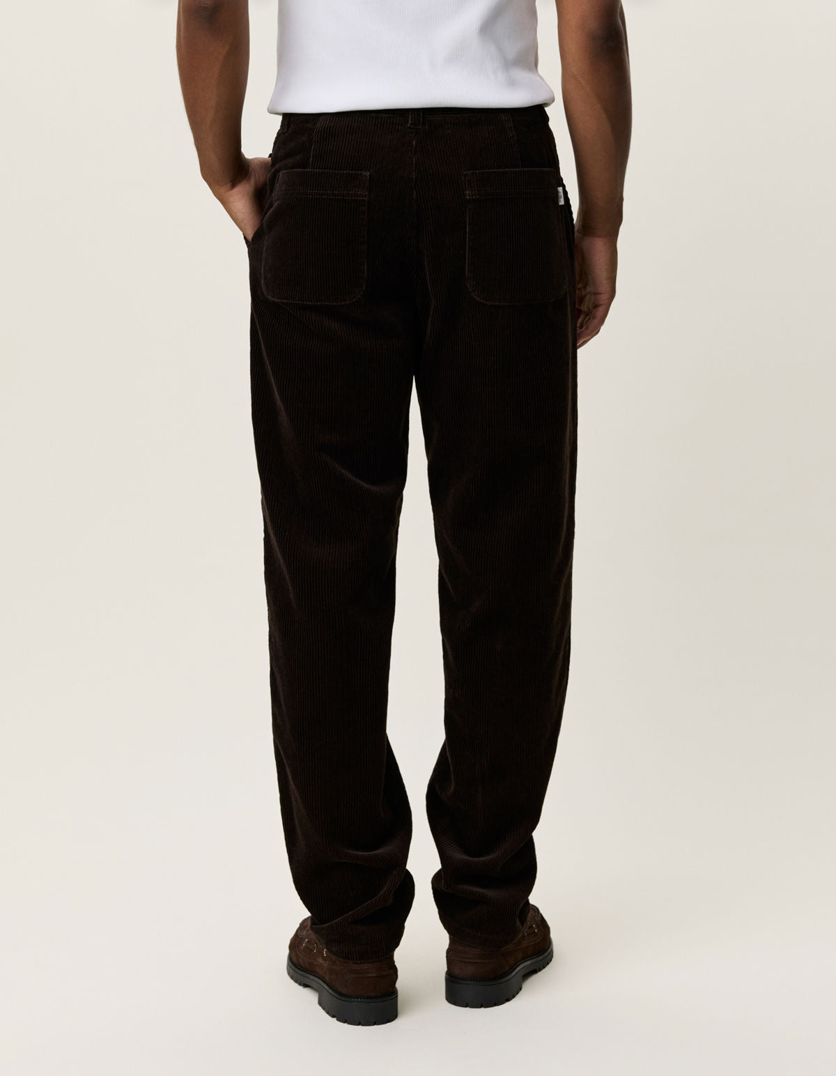 Corduroy Tapered Pants Delicioso Brown