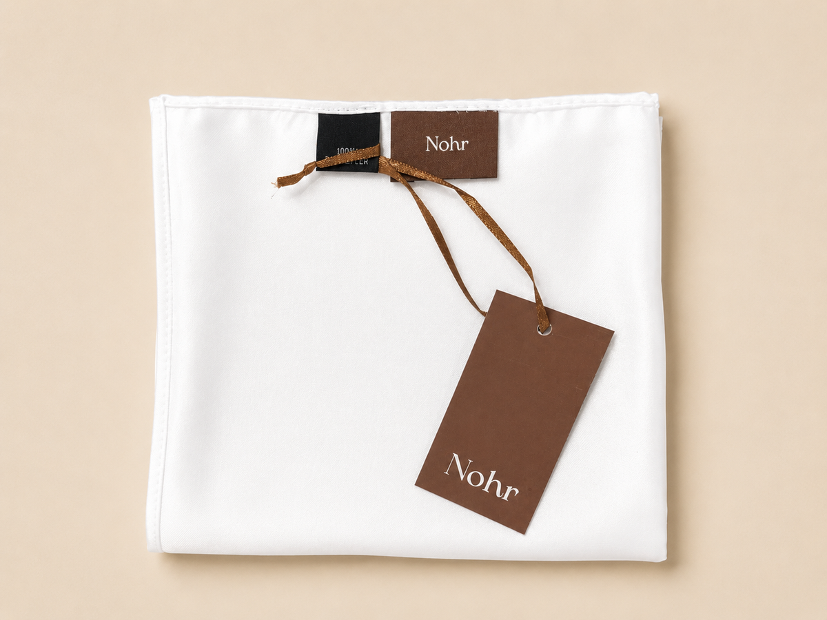 Skara solid polyester pocket square Hvit