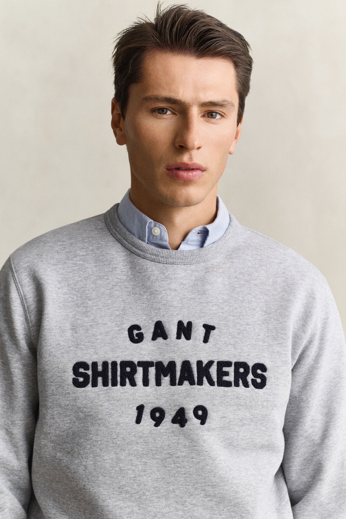 Graphic C-Neck Grey Melange
