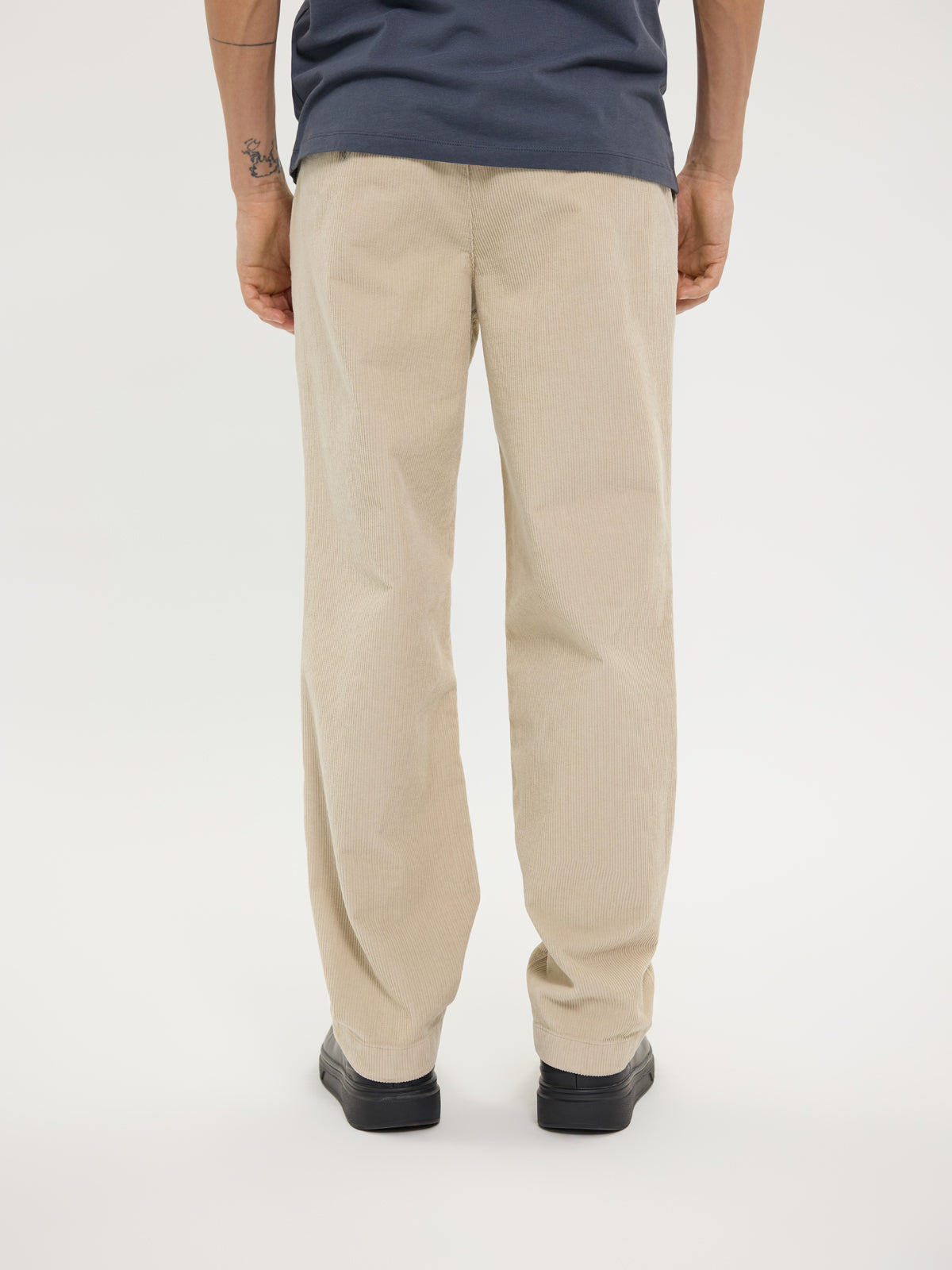 Lucaspl 393 Winter White Corduroy