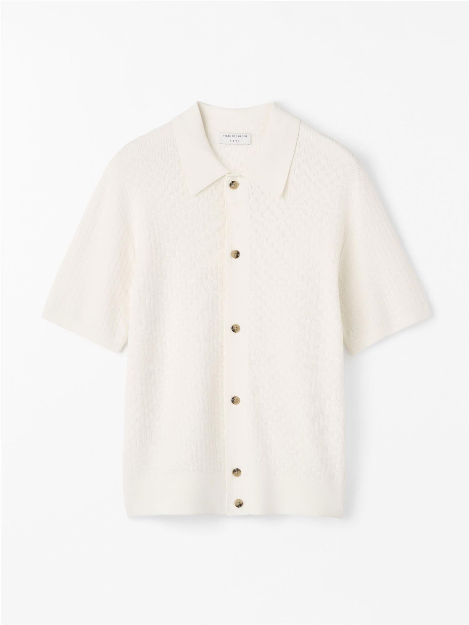 Araawen Off-White