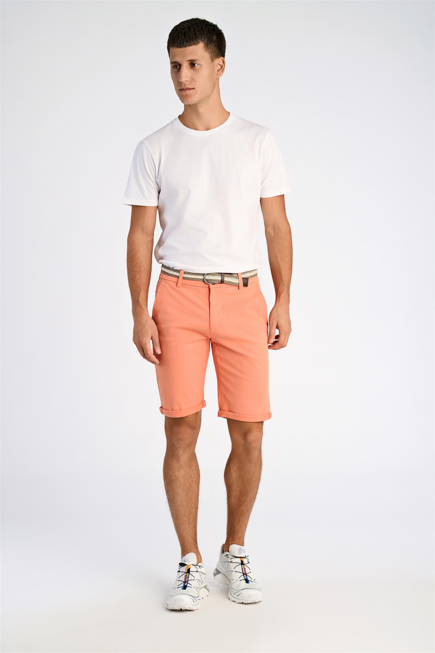 Superflex chino shorts w. belt Lt Coral