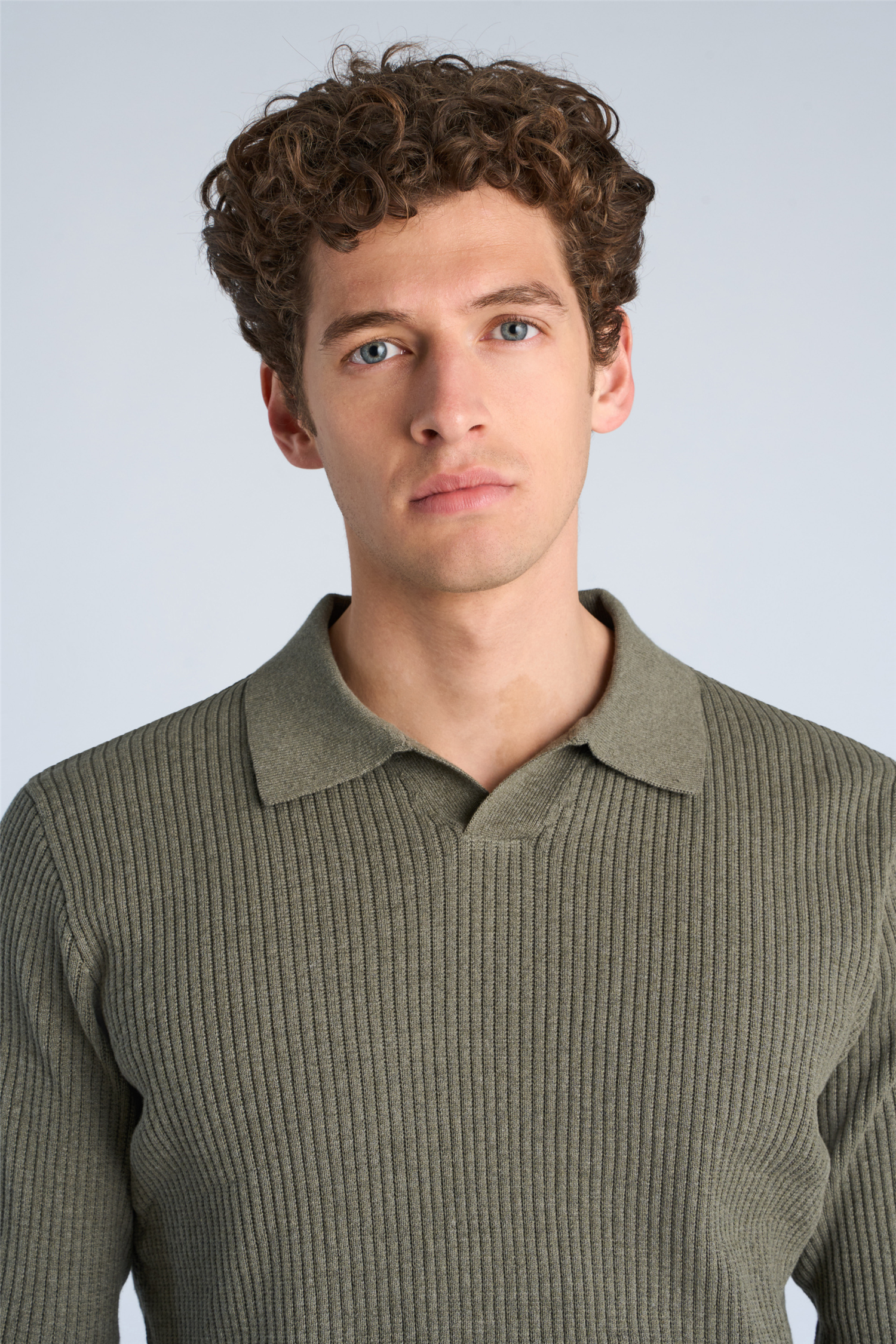 Ribbed L/s V-Neck Polo Army