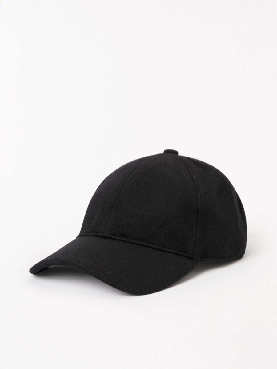 Hent Black