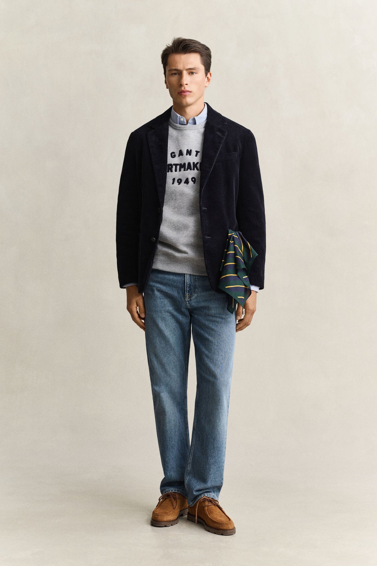 Graphic C-Neck Grey Melange