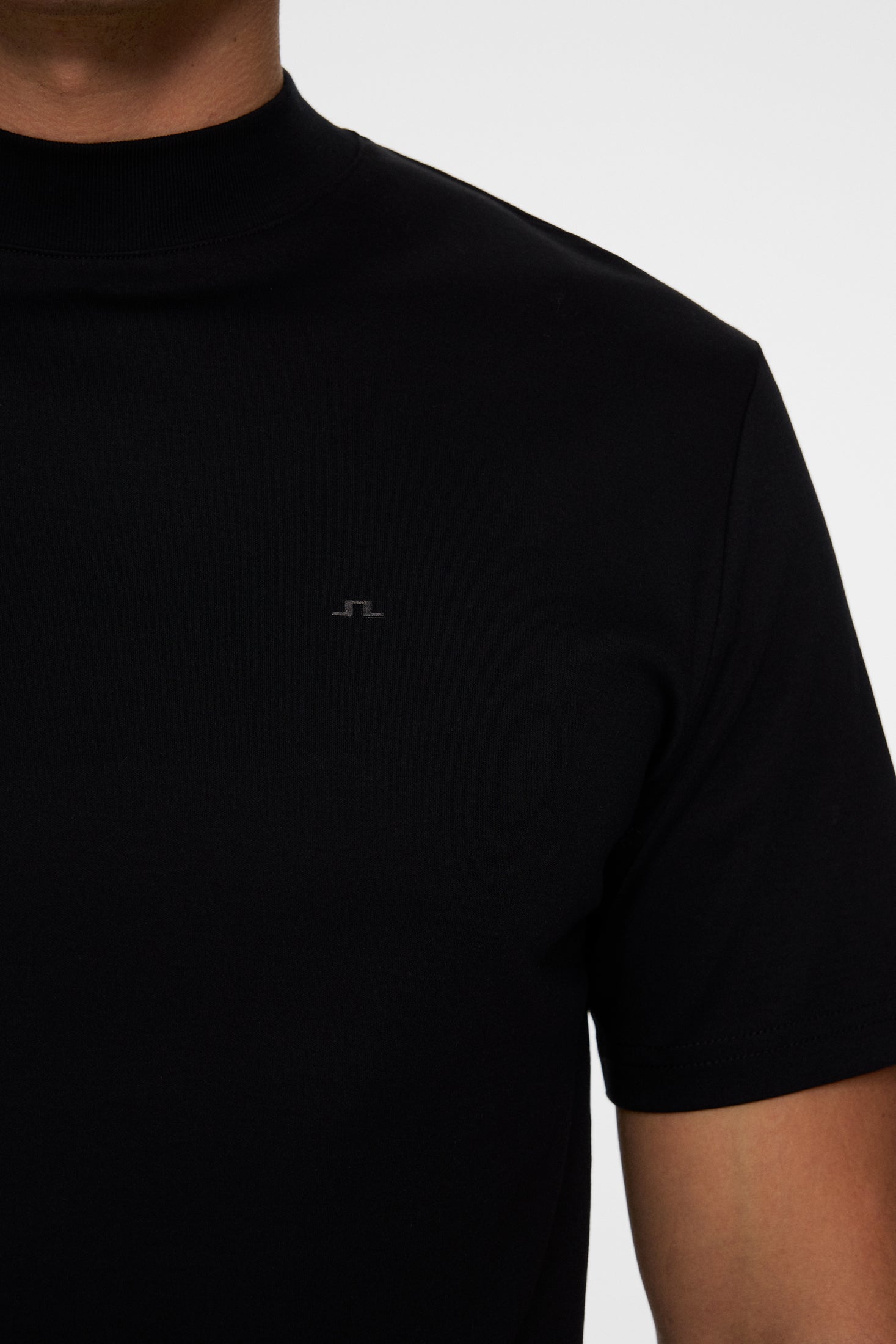 Ace Mock Neck T-Shirt Black