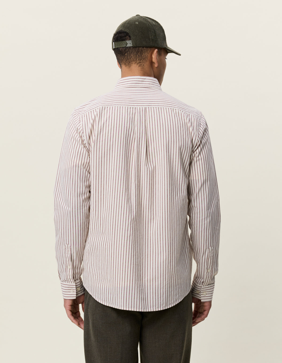 Light Oxford Striped Shirt Chocolate Truffle Red