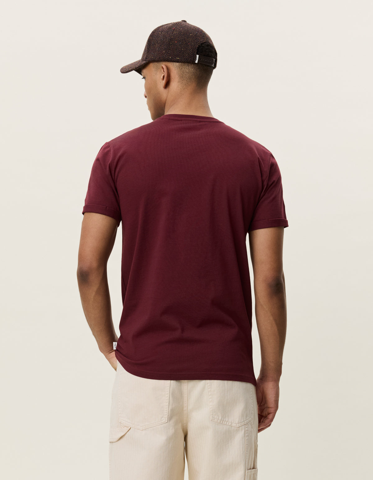 Core Seasonal T-Shirt Chocolate Truffle Red